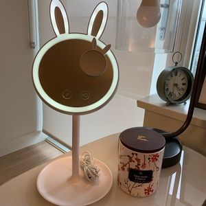 🐰2-in-1 Lighted Makeup Vanity Mirror Bunny Shaped